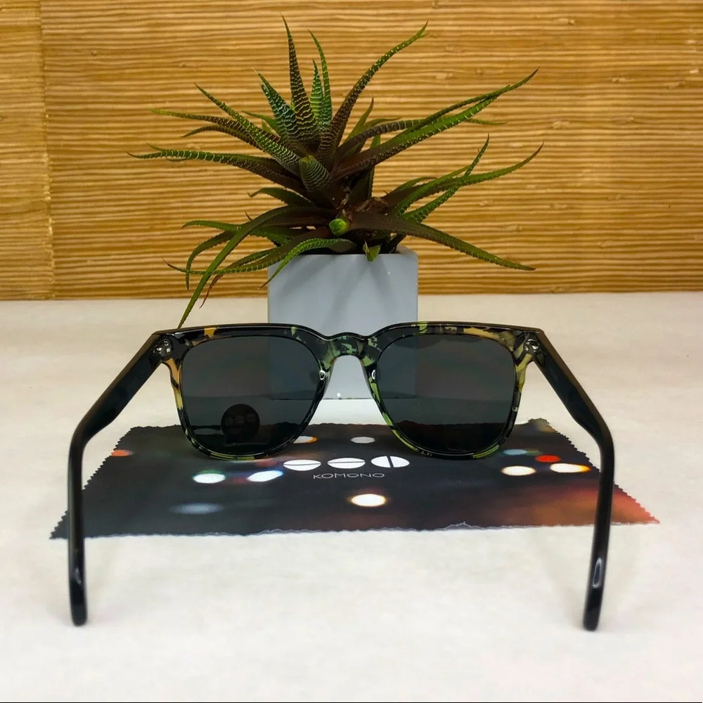 KOMONO Riviera Palms Sunglasses NEW green print UV400